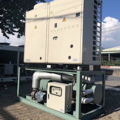 Máy Làm Lạnh Nước Chiller Hitachi 15HP Bầu lạnh inox